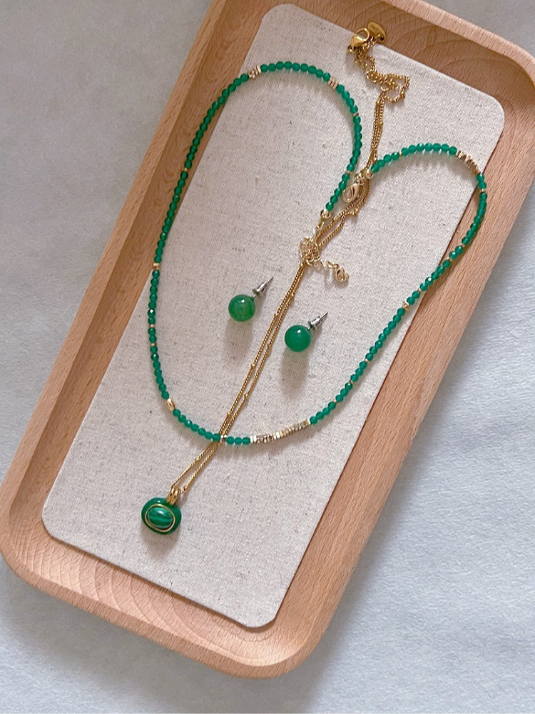 Green Tea - Natural Green Agate and Malachite Necklaces and Earrings Set