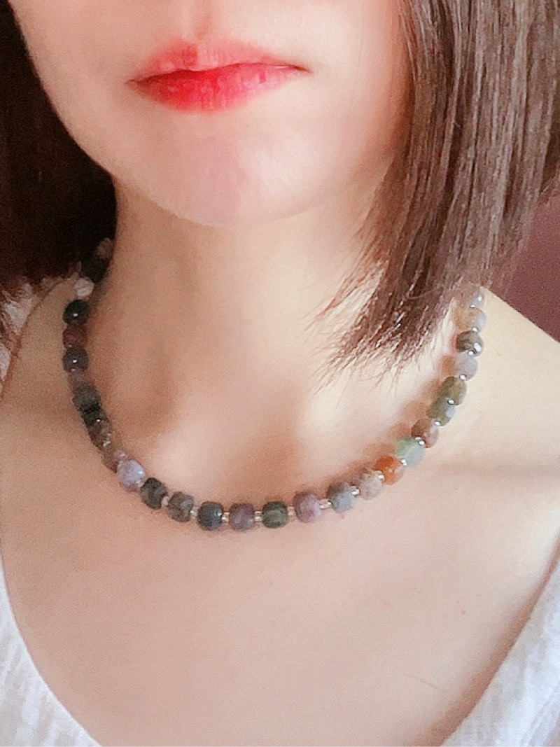 The World is Flat - Natural Square-cut Agate Necklace